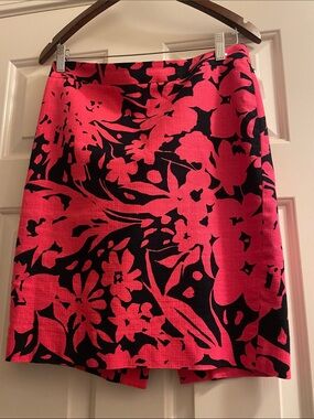 J. Crew Bold Pink & Black Floral Pencil Skirt - Women's 4